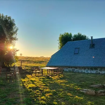 シャレー Location D'un Buron Sur L'aubrac Lacalm