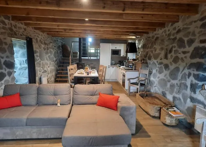 Location D'un Buron Sur L'aubrac *